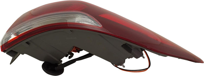 Tail Light Right Single Clear W/ Bulb(s) - Replacement 2017-2019 Elantra