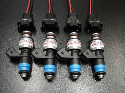 Ultimate Racing 630cc Fuel Injector Set - Ultimate Racing  Genesis Coupe 2.0T