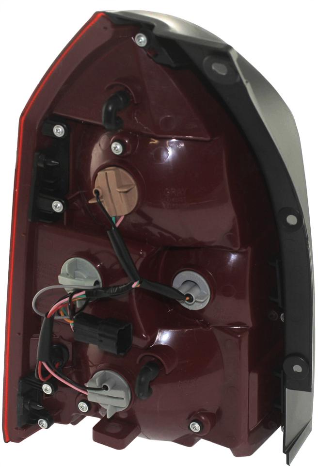Tail Light Right Single Clear Red W/ Bulb(s) - Replacement 2005-2006 Tucson 4 Cyl 2.0L