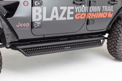 Nerf Bars Set Of 2 Textured Black Steel D1 Dominator Series - Go Rhino Universal