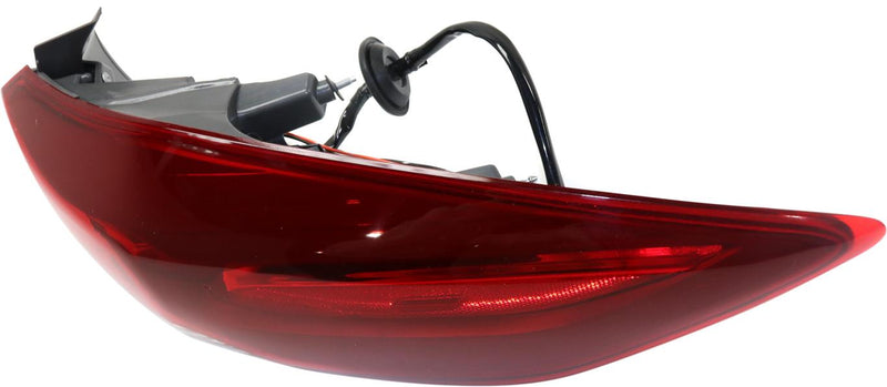 Tail Light Right Single Clear W/ Bulb(s) - Replacement 2017 Elantra 4 Cyl 2.0L