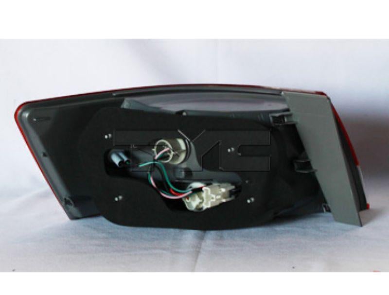 Tail Light Right Outer Regular - TYC Genera 2006-08 Hyundai Sonata